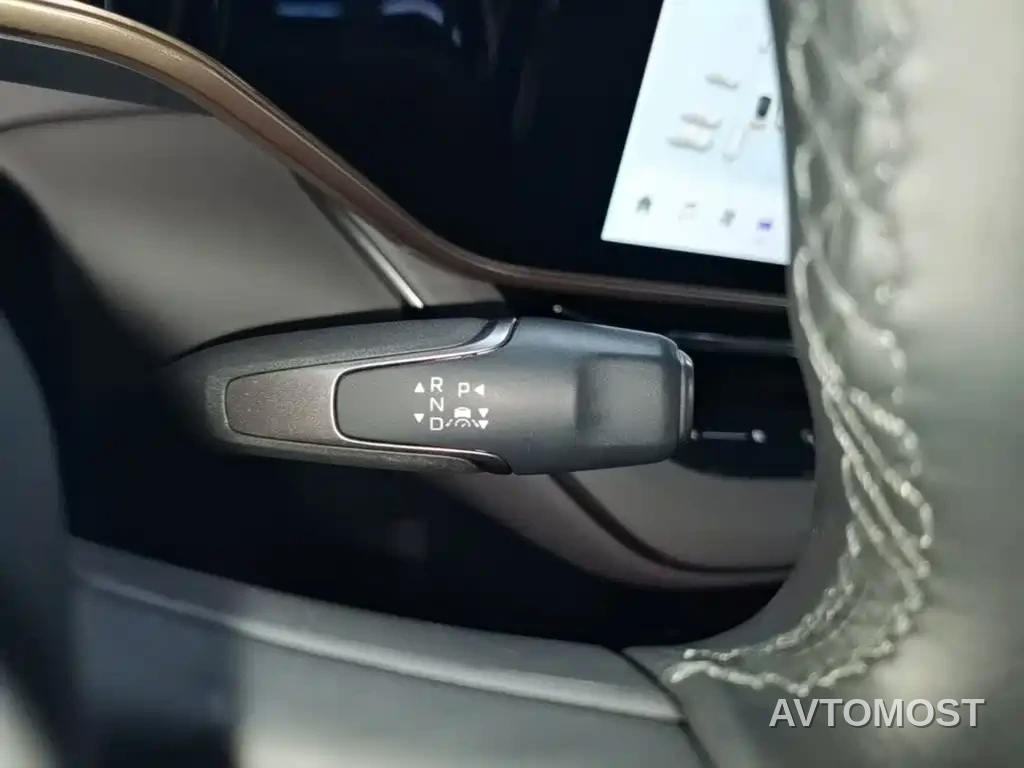 Hongqi EH7 2025 640 AWD Smart Selection Edition — фото 14