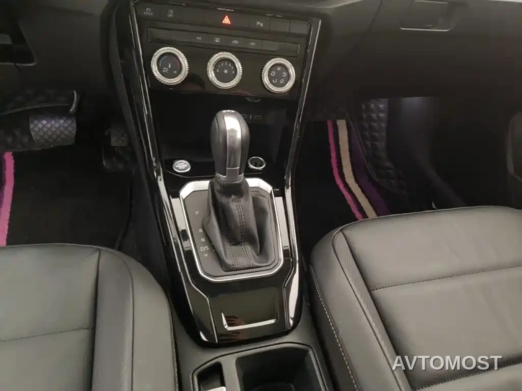 Volkswagen T-ROC 2022 280TSI DSG 2WD Elite PLUS — фото 13