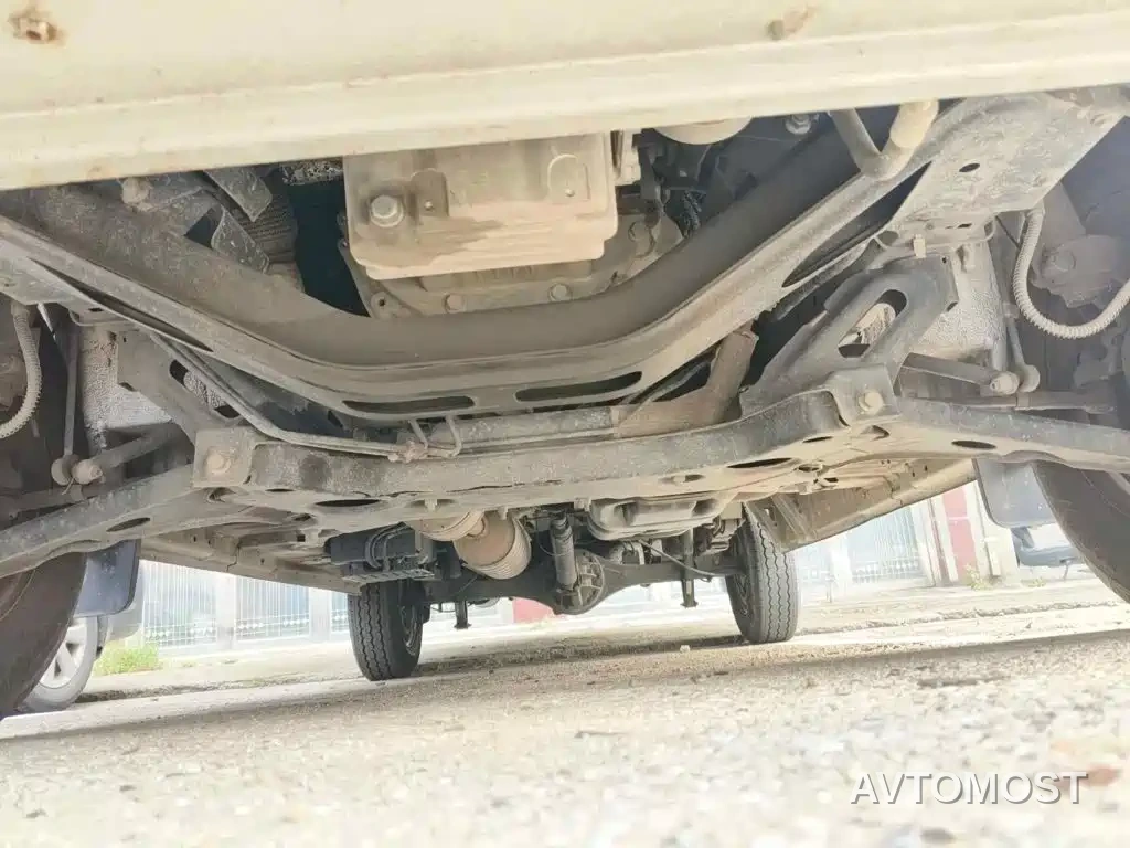 Foton Tuyano 2020 Model 2.0T Multi-purpose Short Wheelbase Medium Roof 5/6-Seater China VI 4F20TC3 — фото 8
