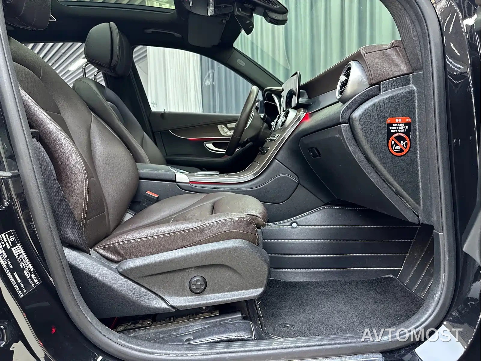 Mercedes-Benz GLC 2021 GLC 260 L 4MATIC Luxury — фото 10