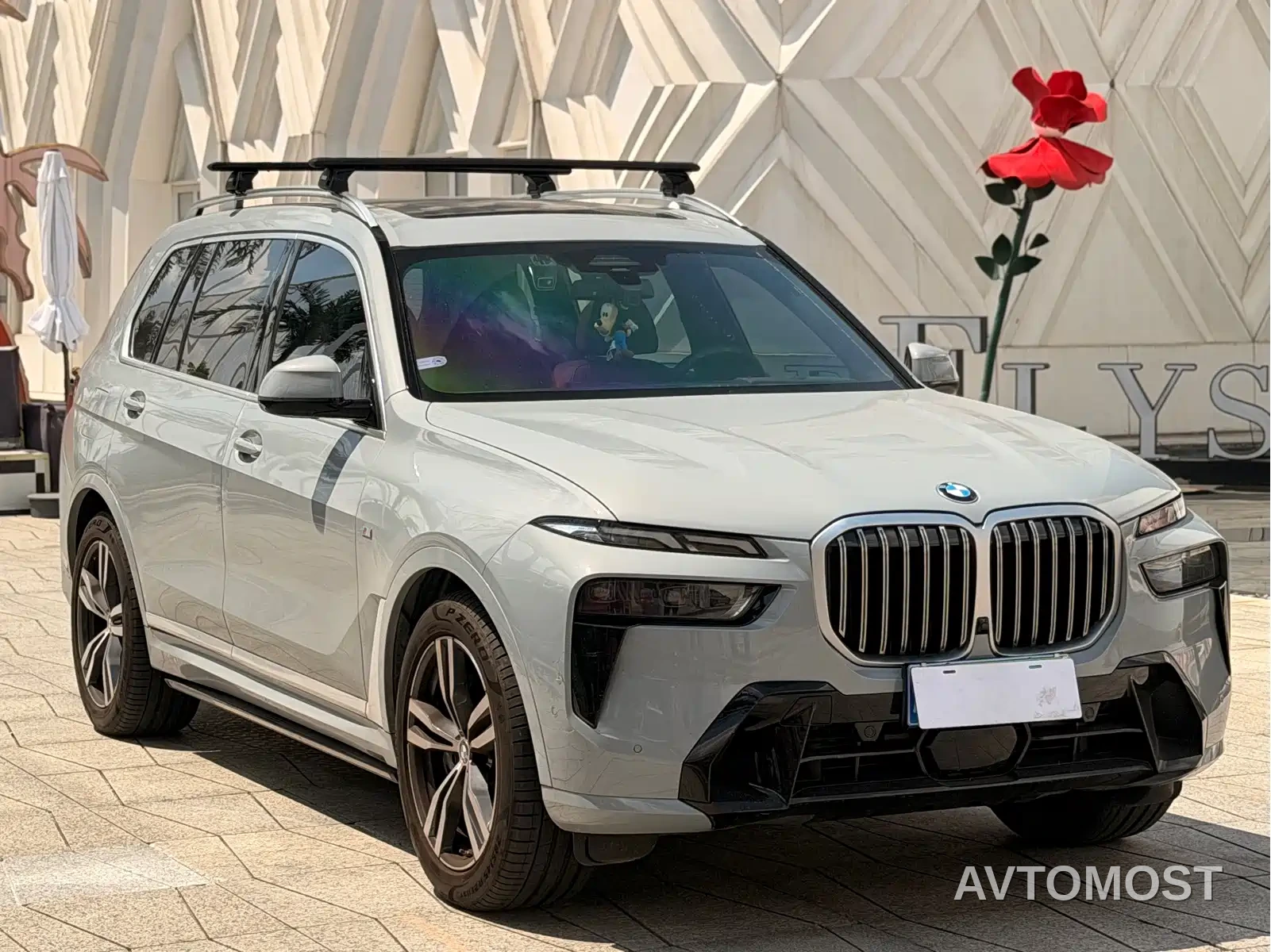 BMW X7 2023 xDrive40i Exclusive M Sport Package — фото 3