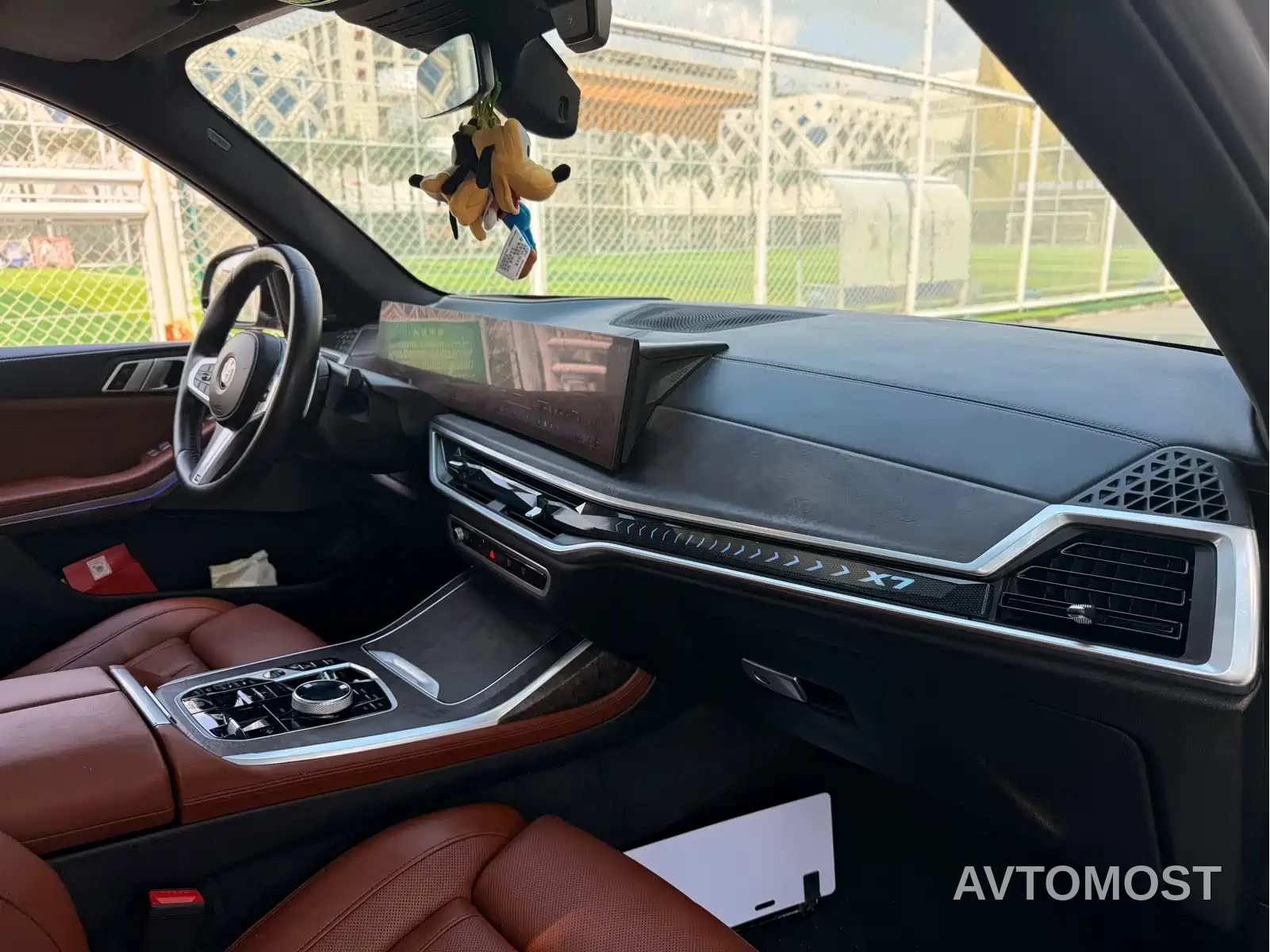 BMW X7 2023 xDrive40i Exclusive M Sport Package — фото 10
