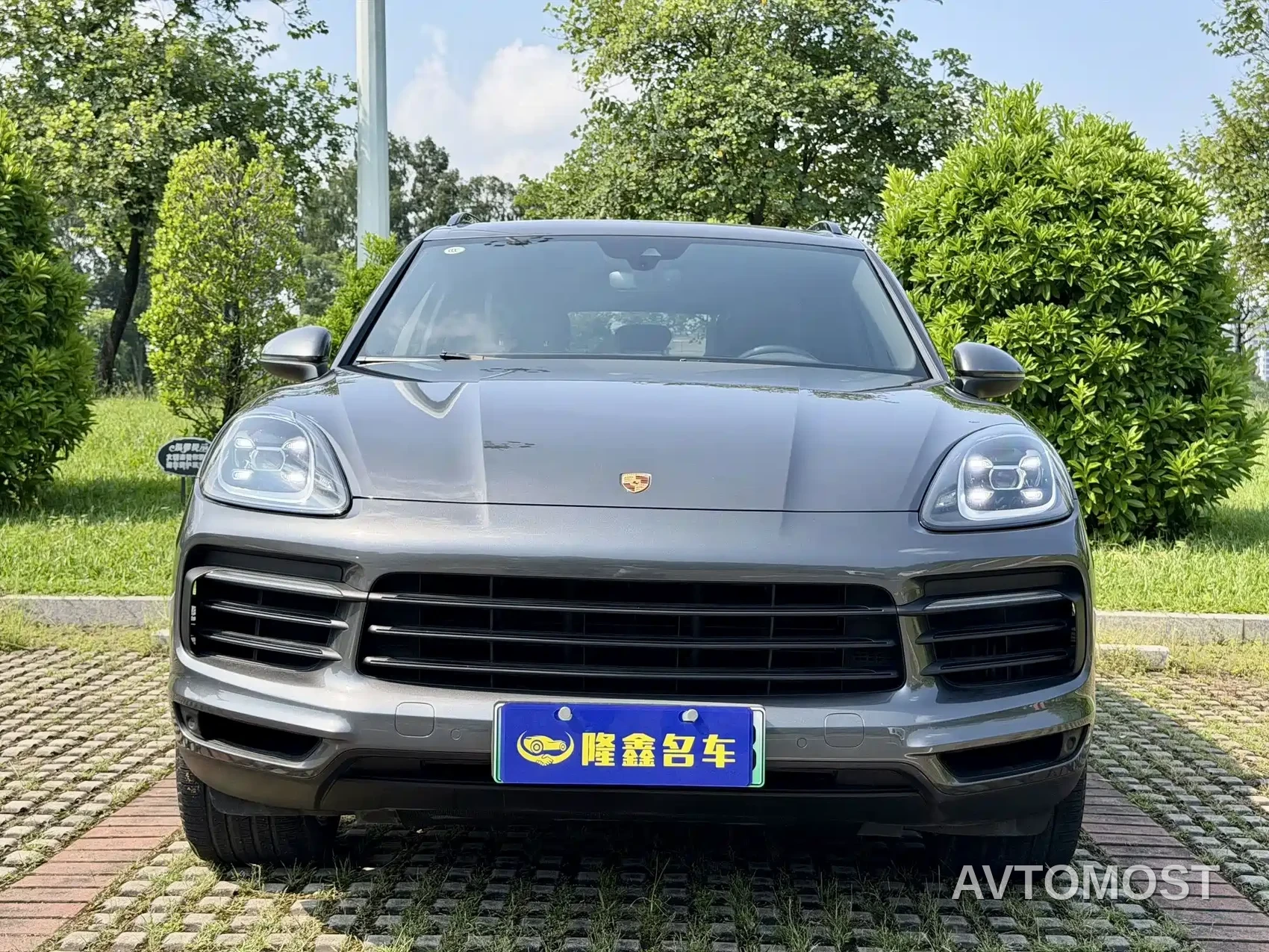 Porsche Cayenne New Energy 2021 Cayenne E-Hybrid 2.0T — фото 2