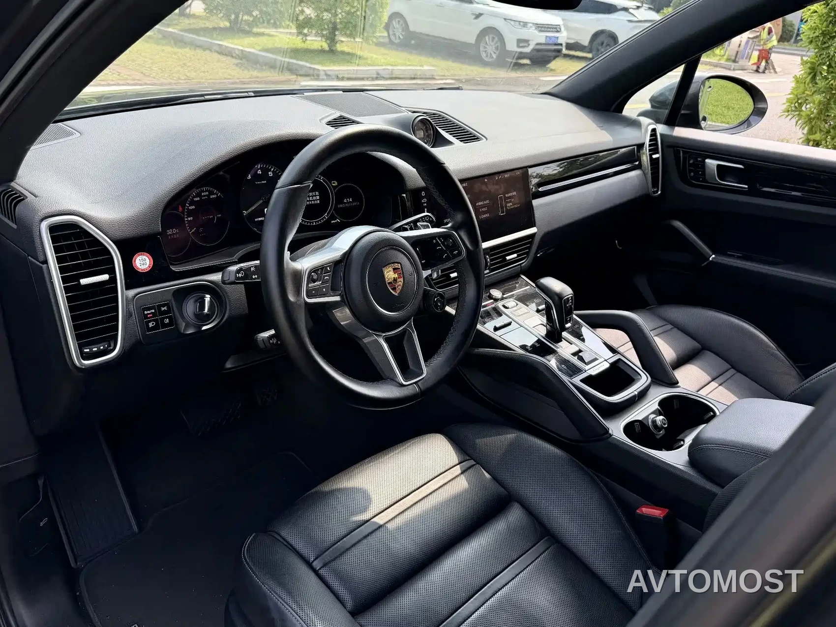 Porsche Cayenne New Energy 2021 Cayenne E-Hybrid 2.0T — фото 9