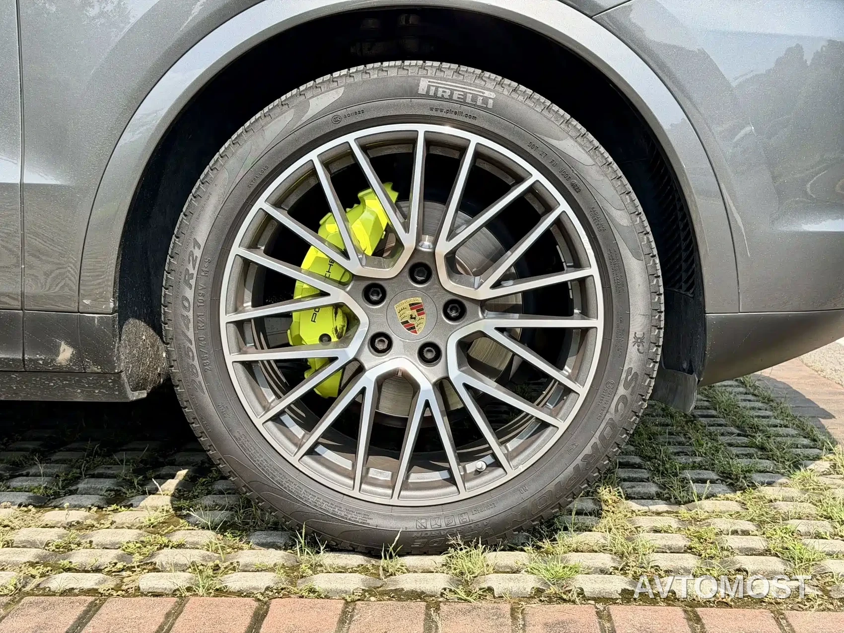 Porsche Cayenne New Energy 2021 Cayenne E-Hybrid 2.0T — фото 14