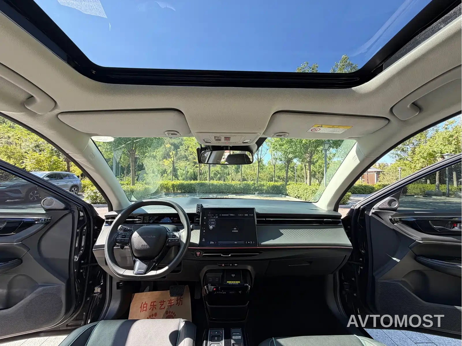 Honda e:NP2 Extreme Wave 2 2024 Advanced Edition — фото 13