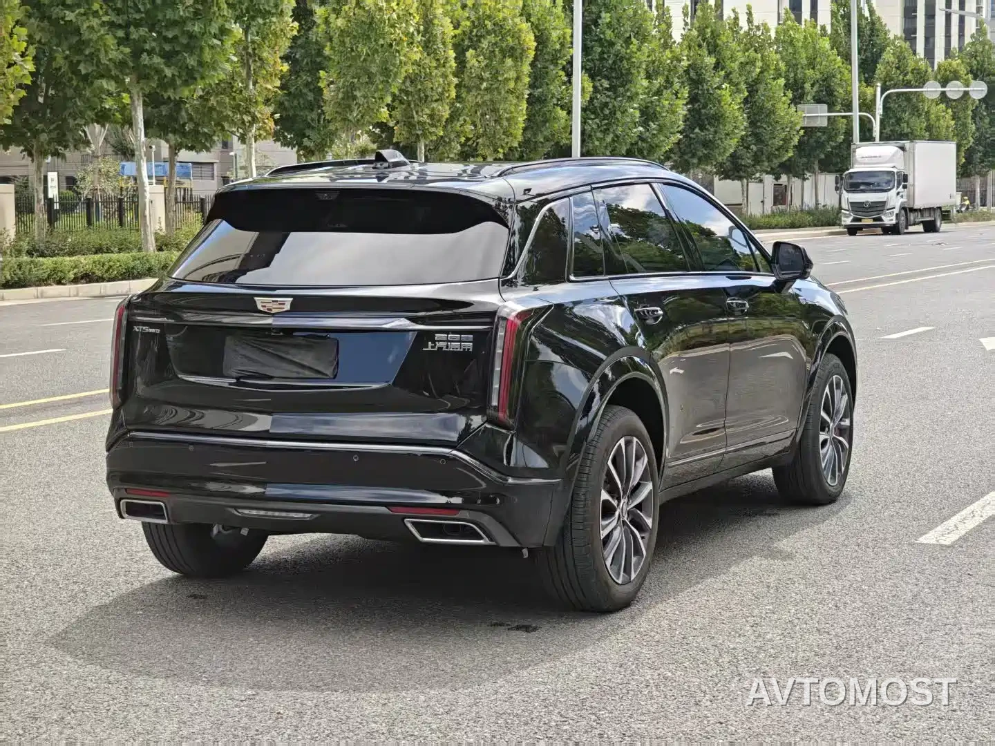 Cadillac XT5 2026 2.0T Premium Model — фото 8