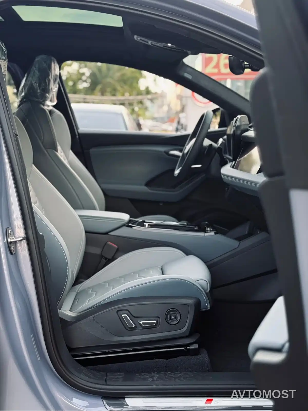 Audi Q6L Sportback e-tron 2025 Model Ultra Long Range Edition — фото 6
