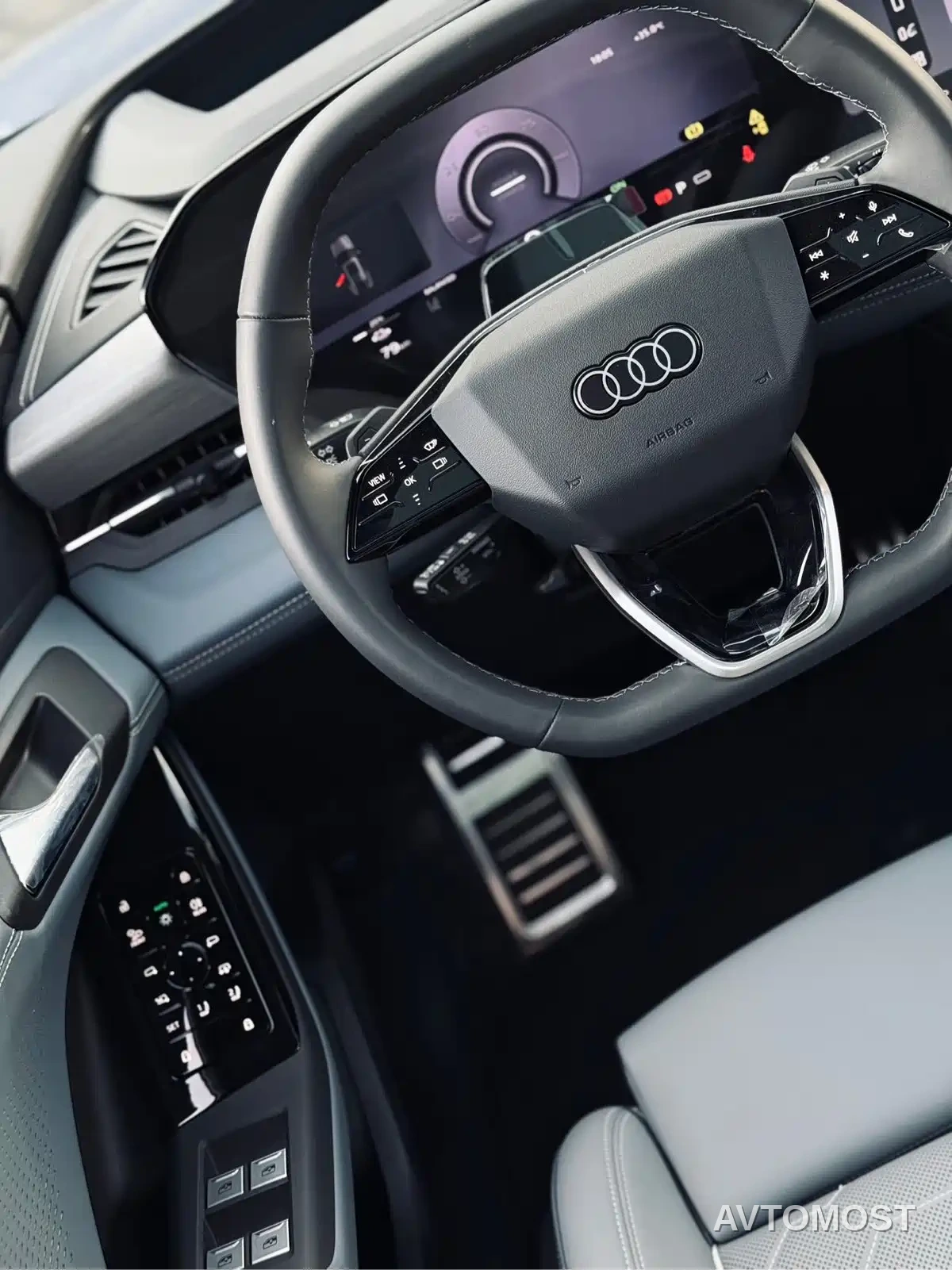 Audi Q6L Sportback e-tron 2025 Model Ultra Long Range Edition — фото 8