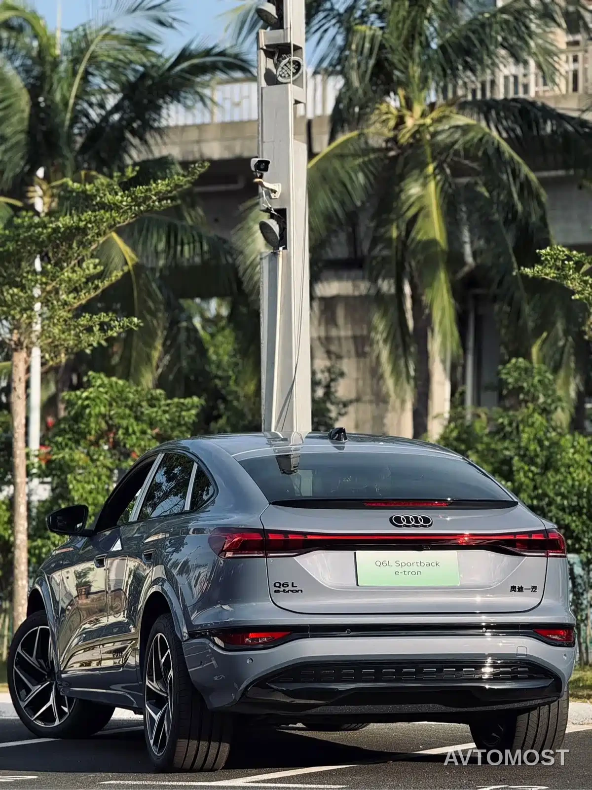 Audi Q6L Sportback e-tron 2025 Model Ultra Long Range Edition — фото 15