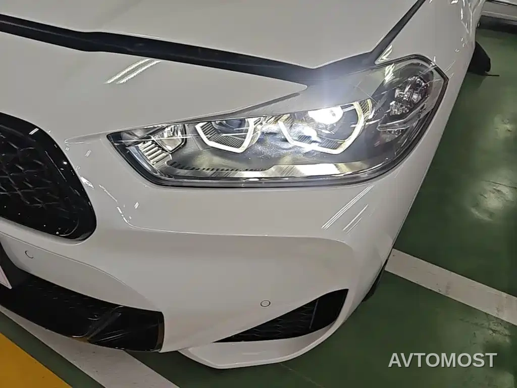 BMW X2 2022 sDrive25i Black Night Edition — фото 19