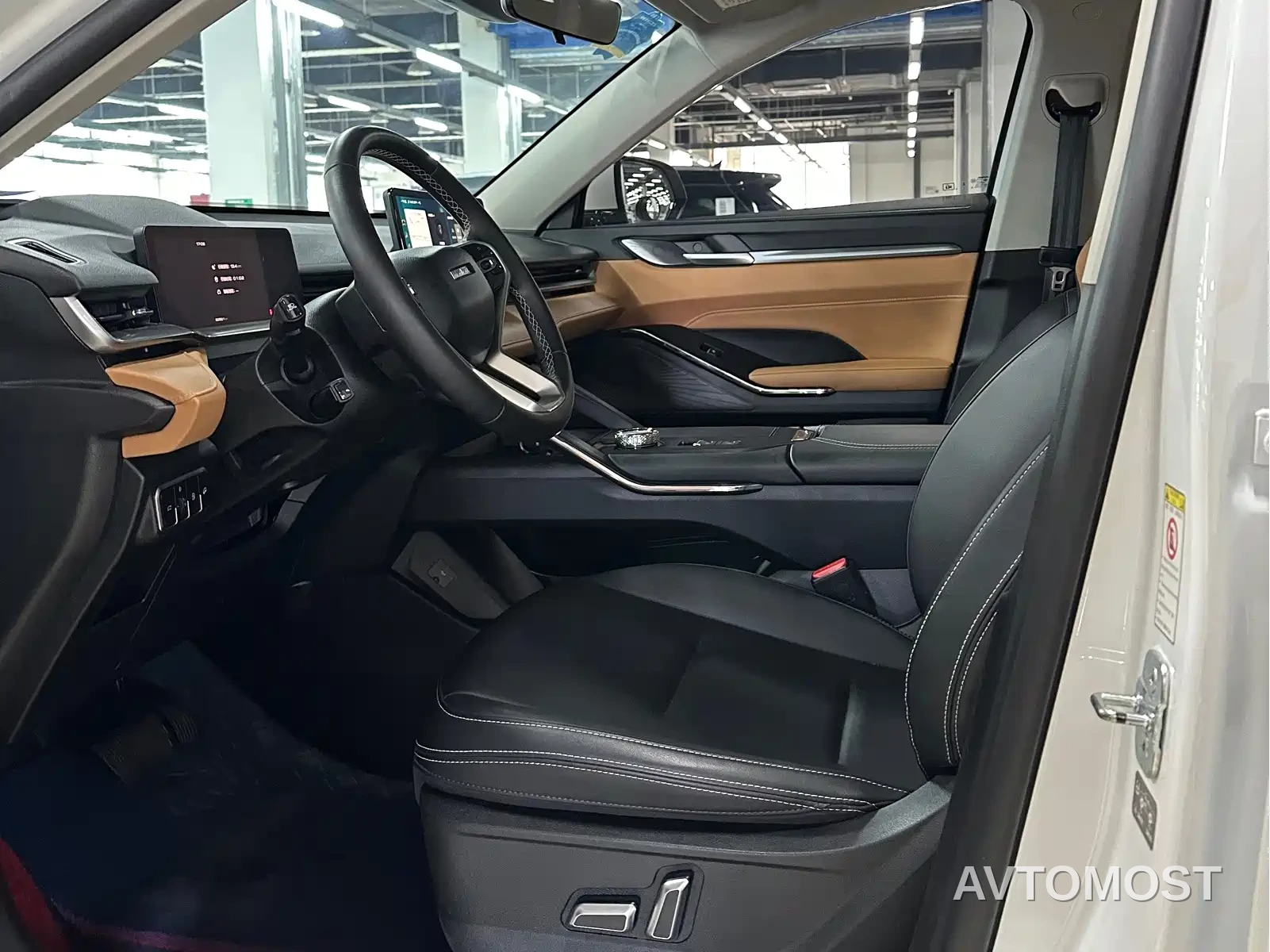 Haval H6 New Energy 2023 DHT-PHEV 110KM Smooth Edition — фото 3