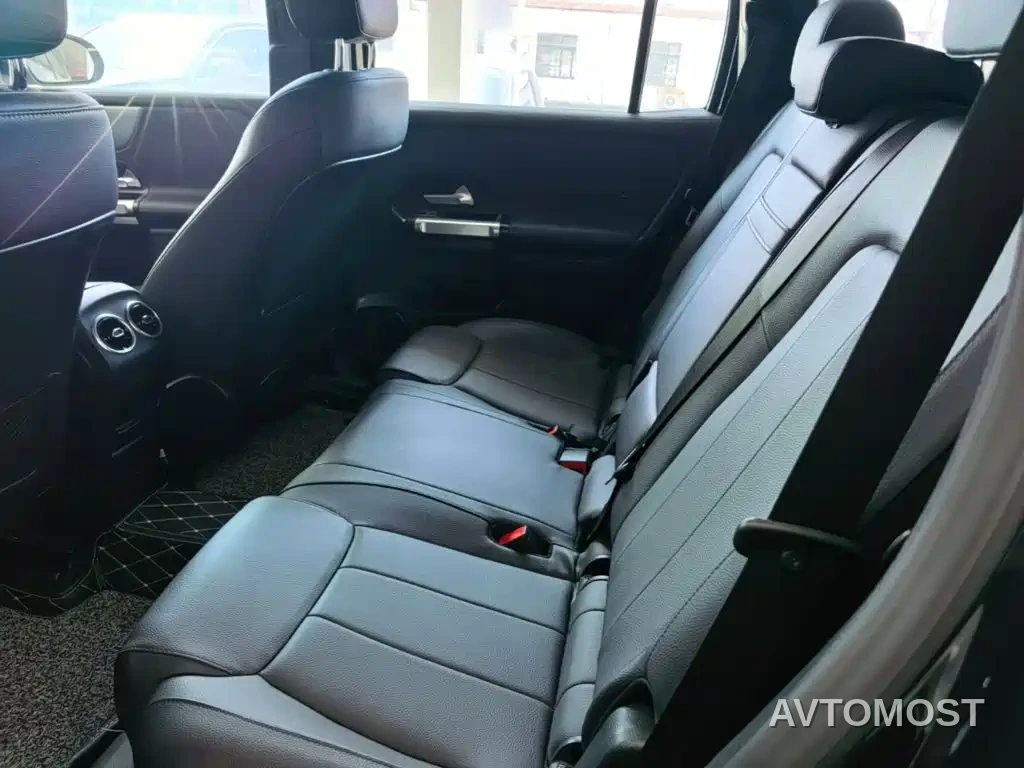 Mercedes-Benz GLB 2022 Facelift II GLB 200 Dynamic — фото 16