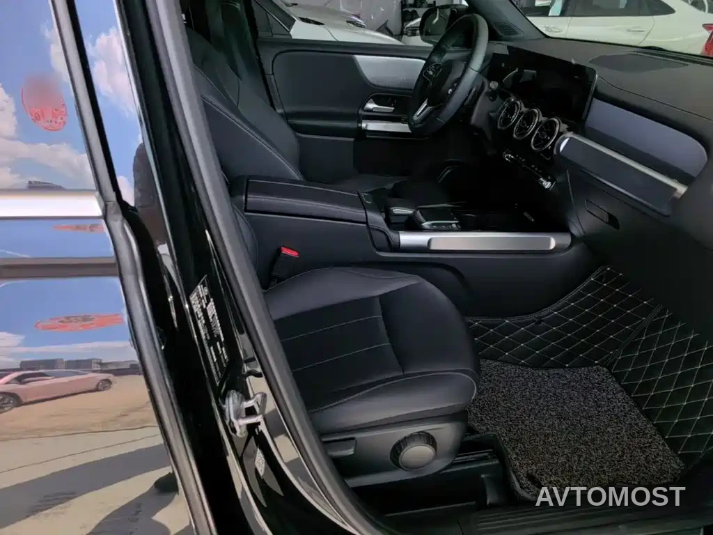 Mercedes-Benz GLB 2022 Facelift II GLB 200 Dynamic — фото 24