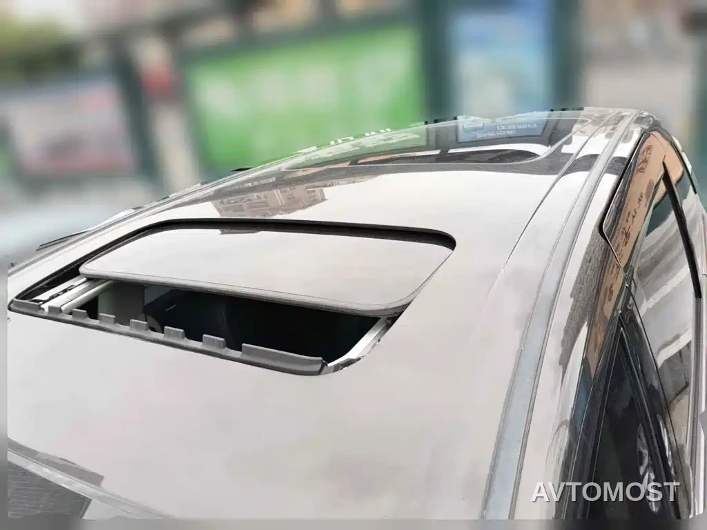 Honda Elysion 2019 2.0L Hybrid Luxury Edition — фото 6