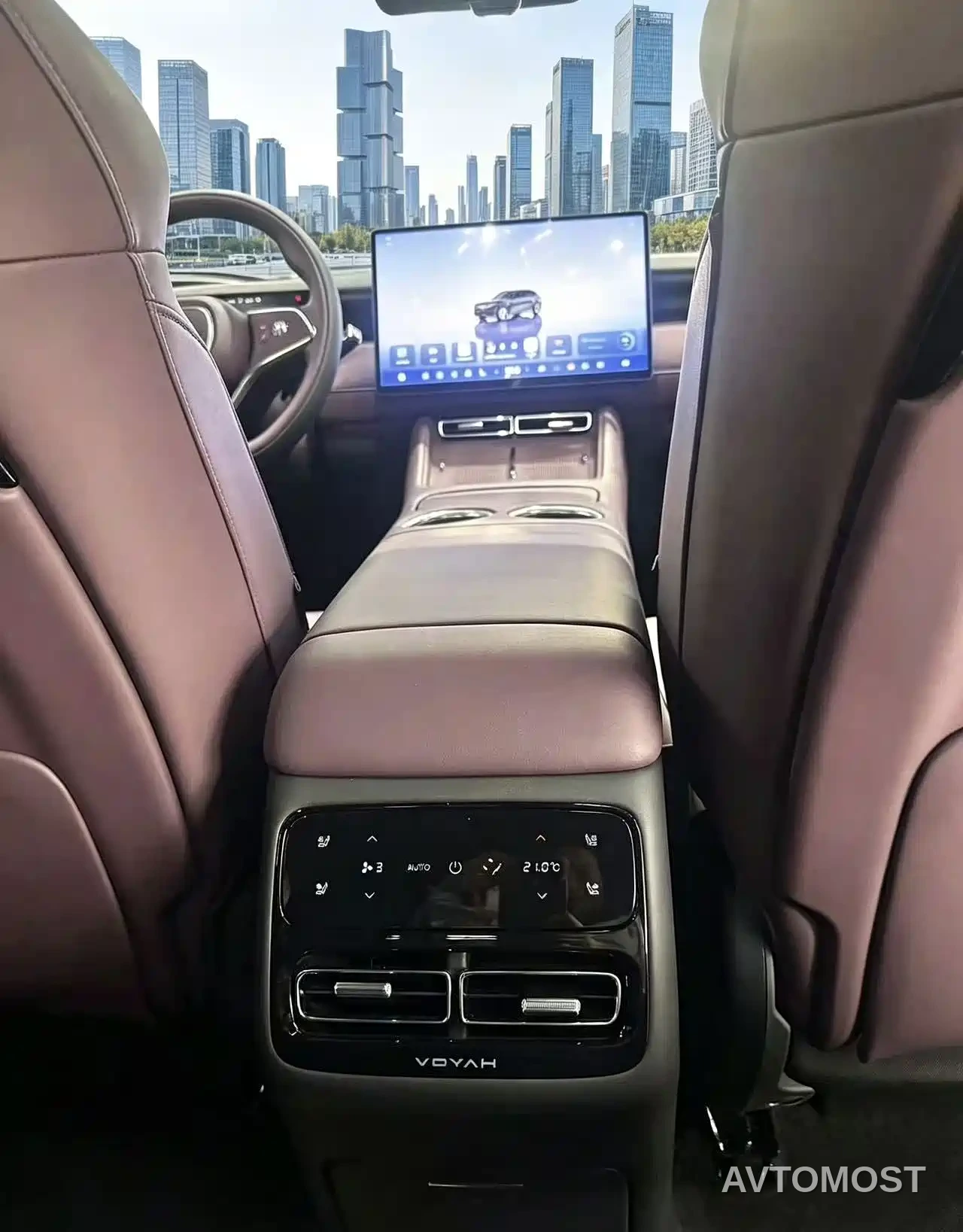 VOYAH Zhuiguang L 2025 Mid-configuration Model — фото 4