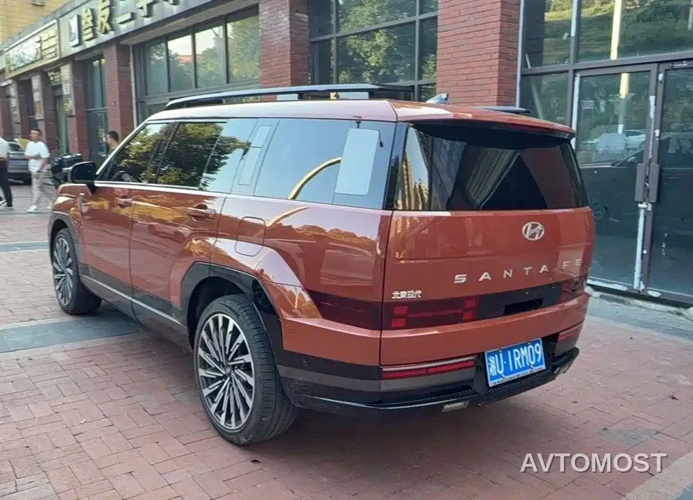 Hyundai Santa Fe 2024 2.0T Connoisseur Ultra — фото 7