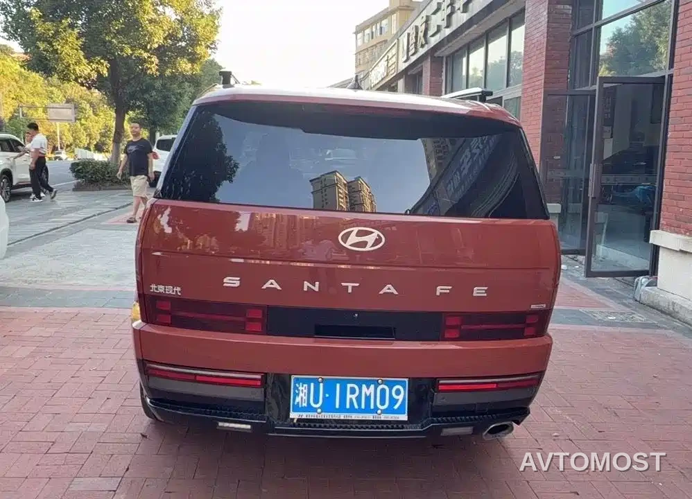 Hyundai Santa Fe 2024 2.0T Connoisseur Ultra — фото 8