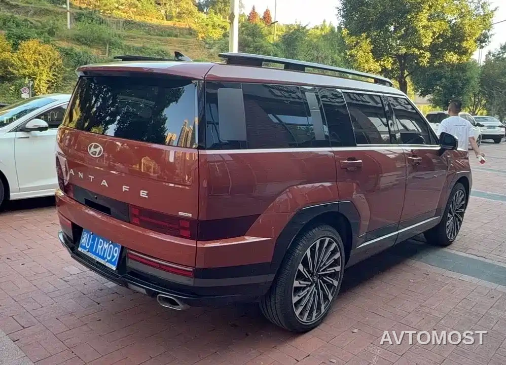 Hyundai Santa Fe 2024 2.0T Connoisseur Ultra — фото 9