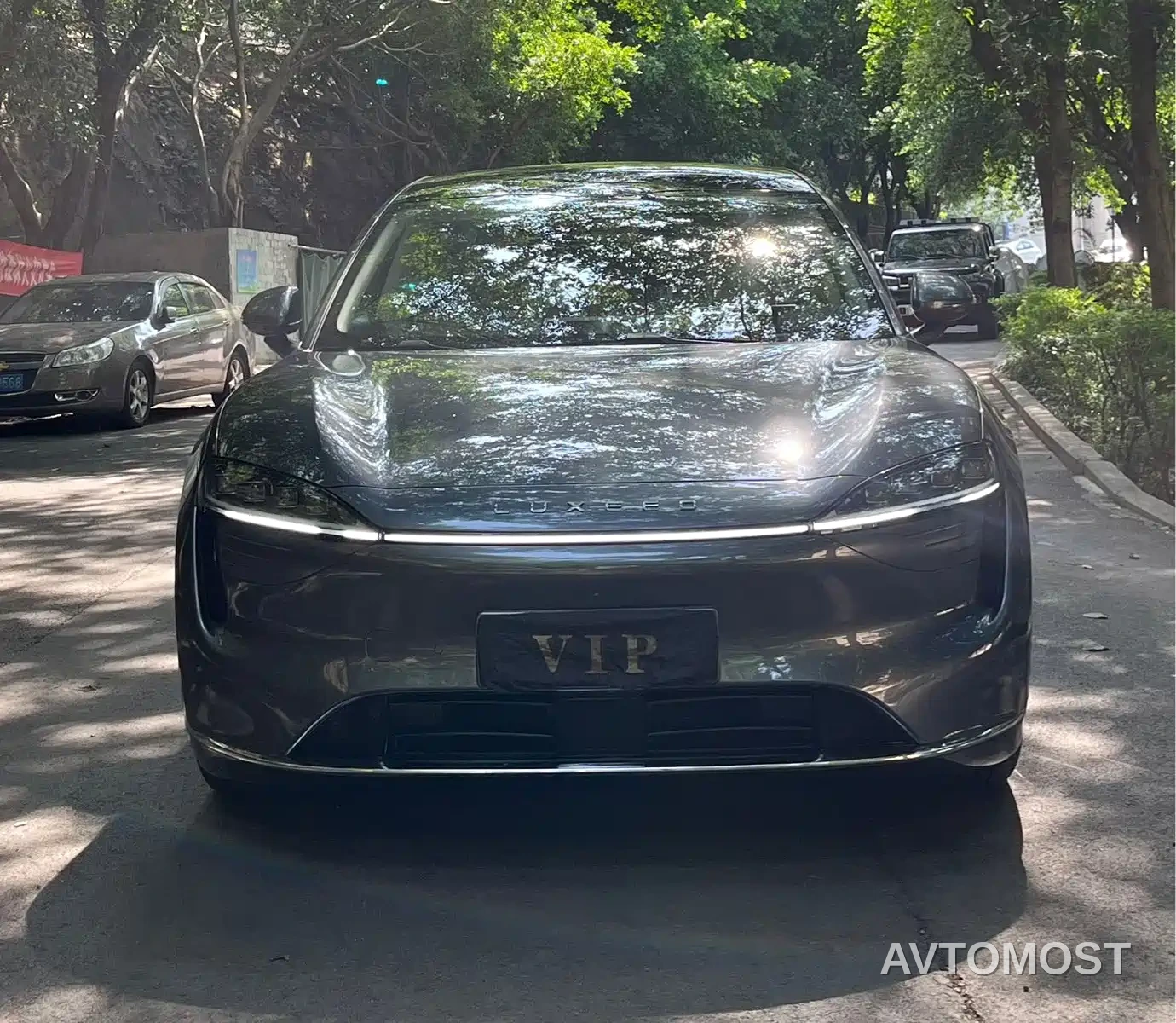 Zhijie Luxeed R7 2024 Pure Electric 667km Pro — фото 2
