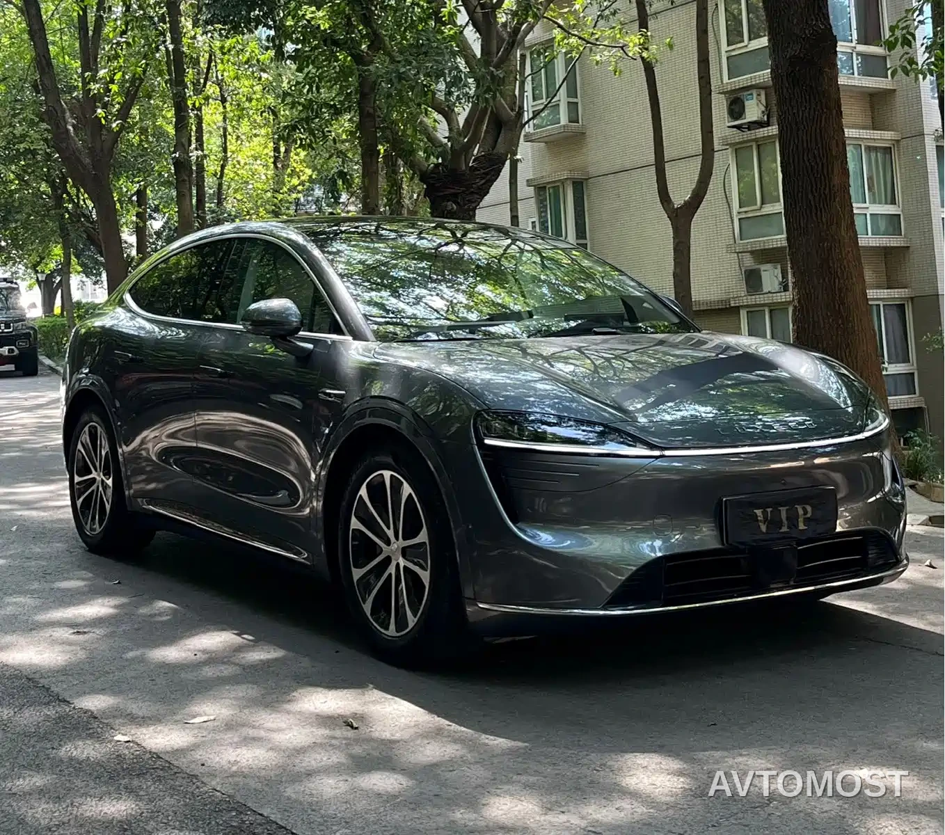 Zhijie Luxeed R7 2024 Pure Electric 667km Pro — фото 3