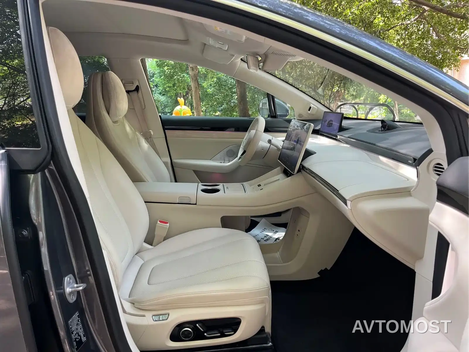 Zhijie Luxeed R7 2024 Pure Electric 667km Pro — фото 13