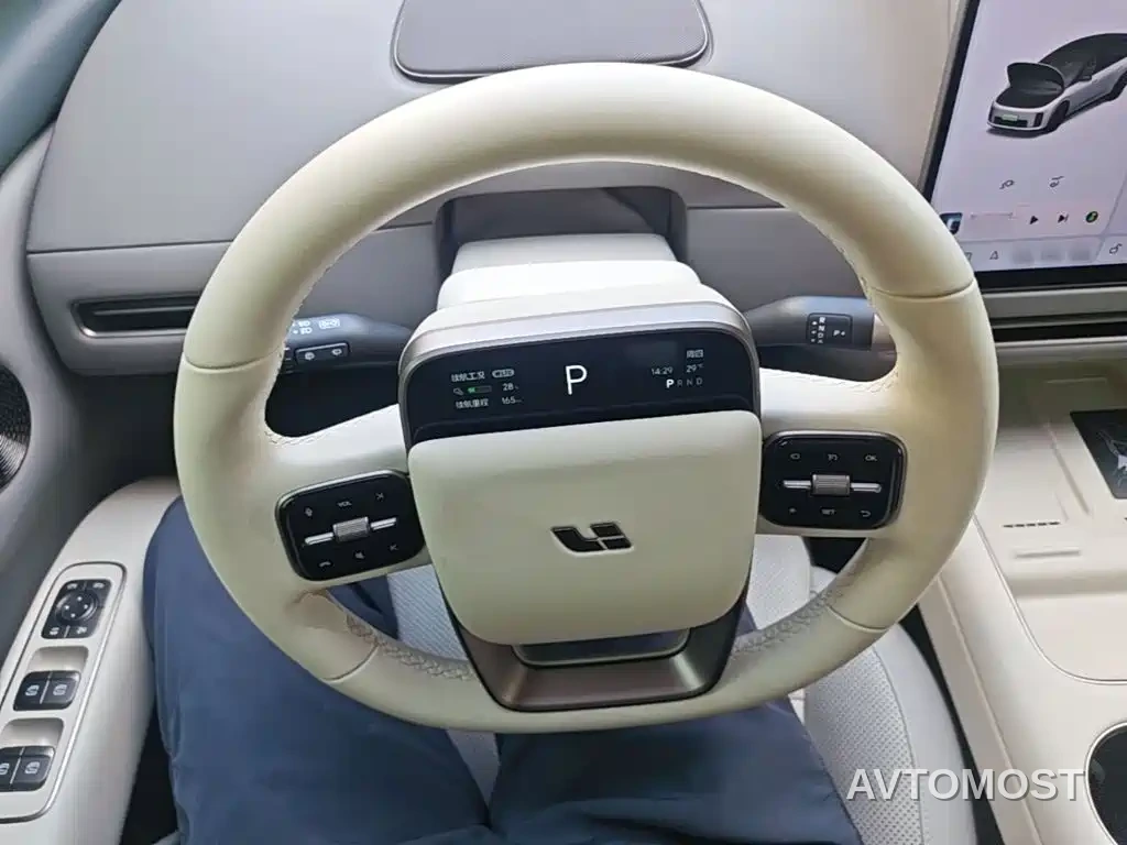 Li i8 2025 Standard Edition — фото 11