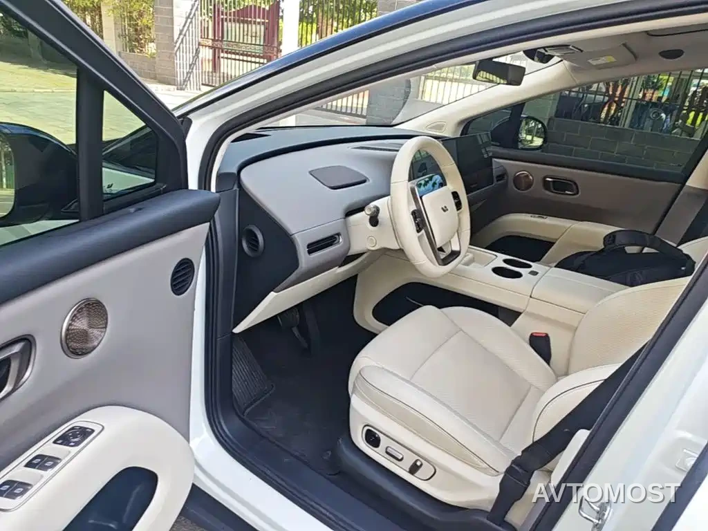 Li i8 2025 Standard Edition — фото 15