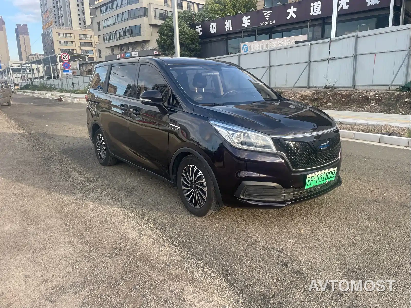 Changan Oushang Kosai EV 2020 Leading Style — фото 3