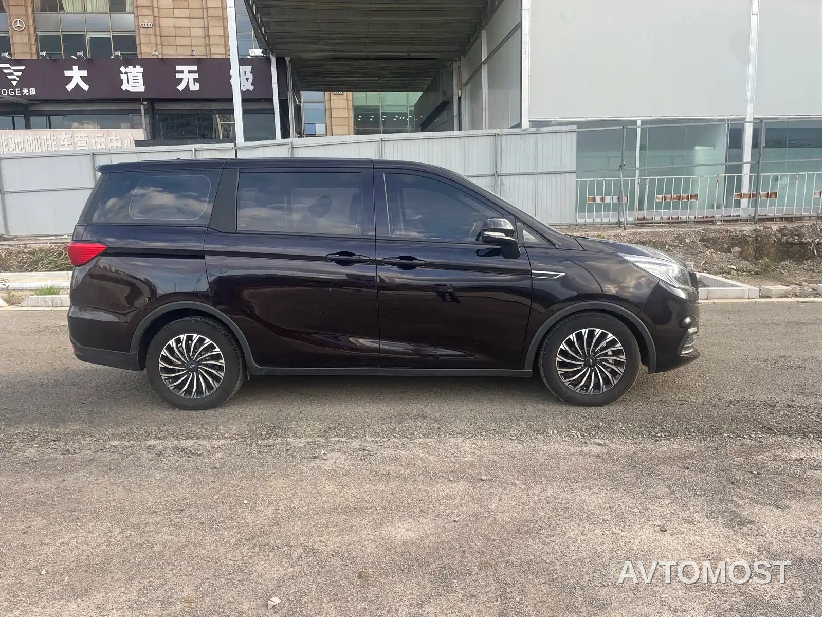 Changan Oushang Kosai EV 2020 Leading Style — фото 8