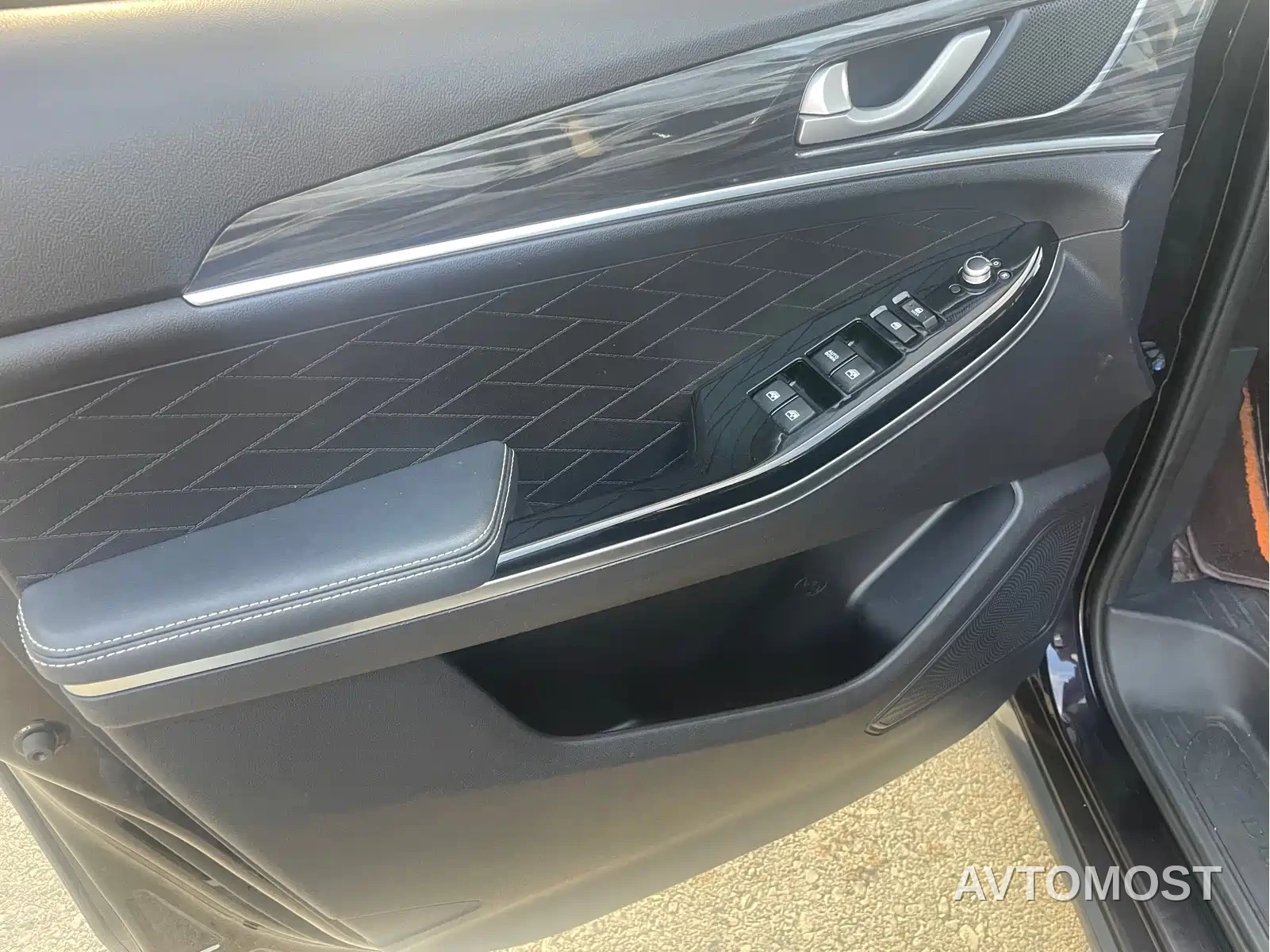 Changan Oushang Kosai EV 2020 Leading Style — фото 10