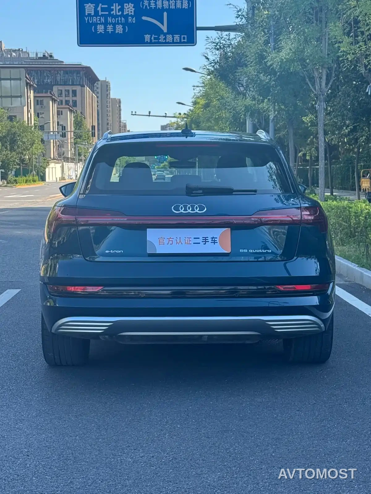 Audi e-tron (Import) 2019 55 quattro Fashion — фото 5