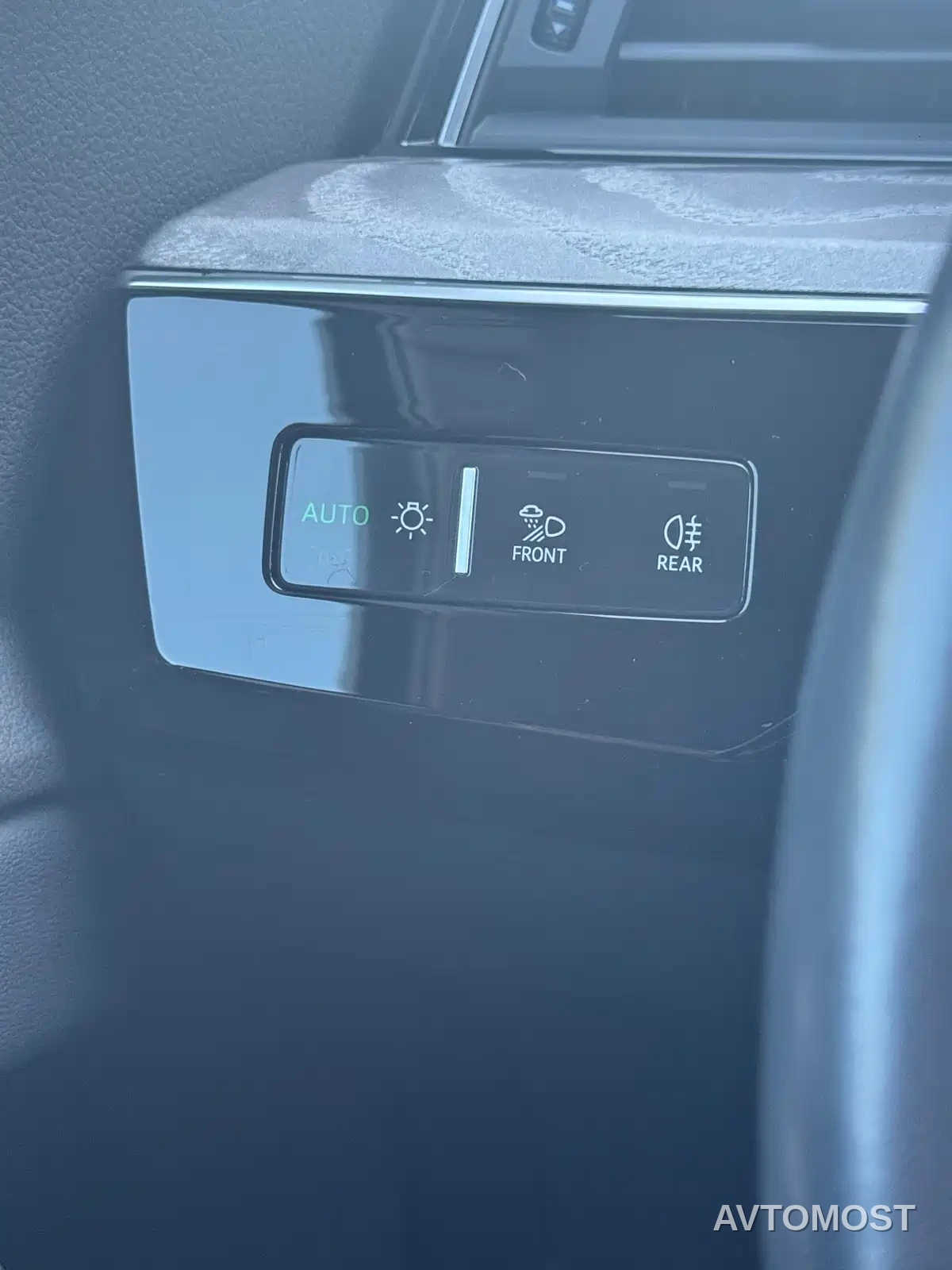 Audi e-tron (Import) 2019 55 quattro Fashion — фото 26