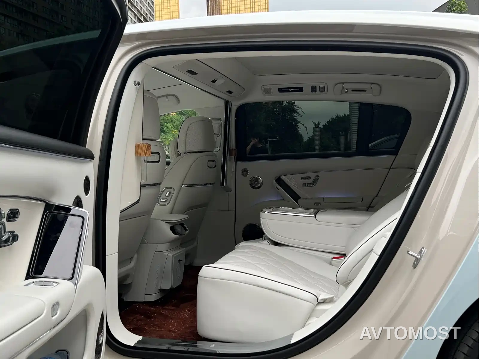 Zunjie S800 2026 Model Pure Electric Starlight Premium Edition 5-seater — фото 5