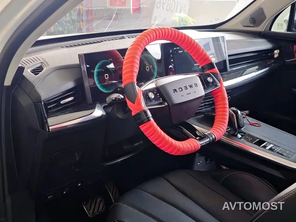 Roewe RX5 eMAX 2022 1.5T PHEV Fearless Honor Edition — фото 10