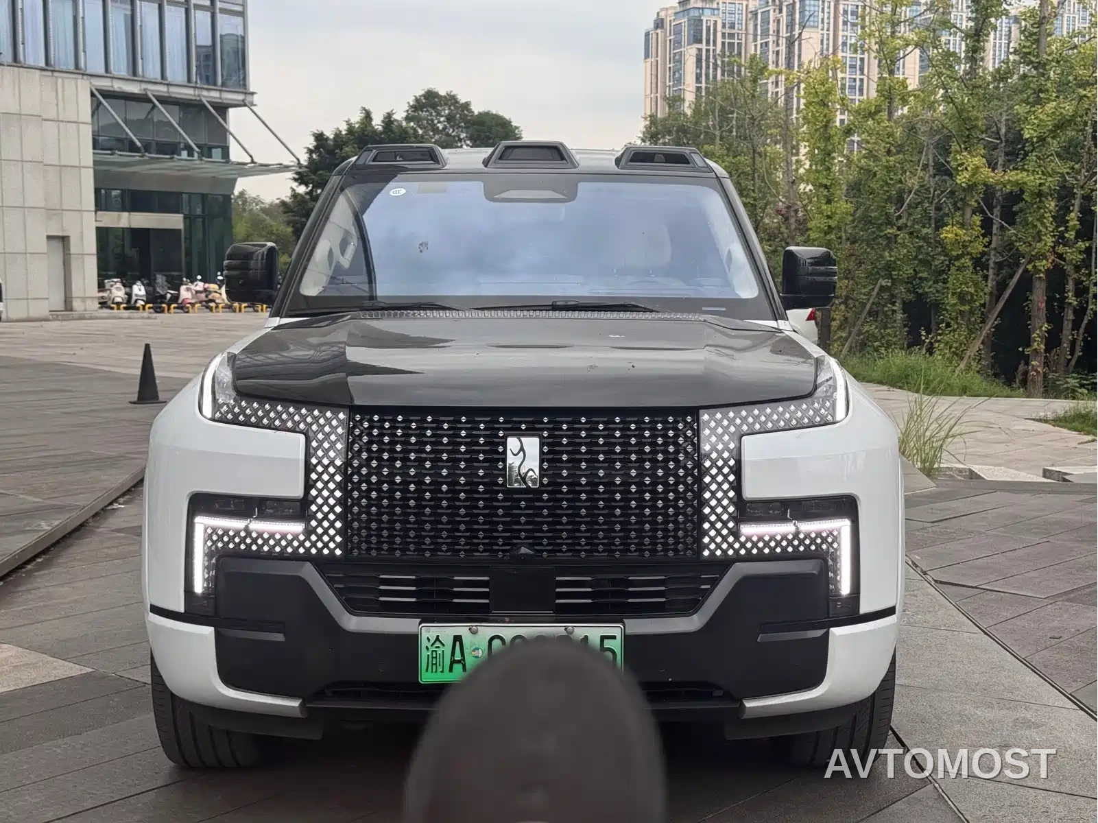 Yangwang U8 L 2025 U8L Base Model — фото 1