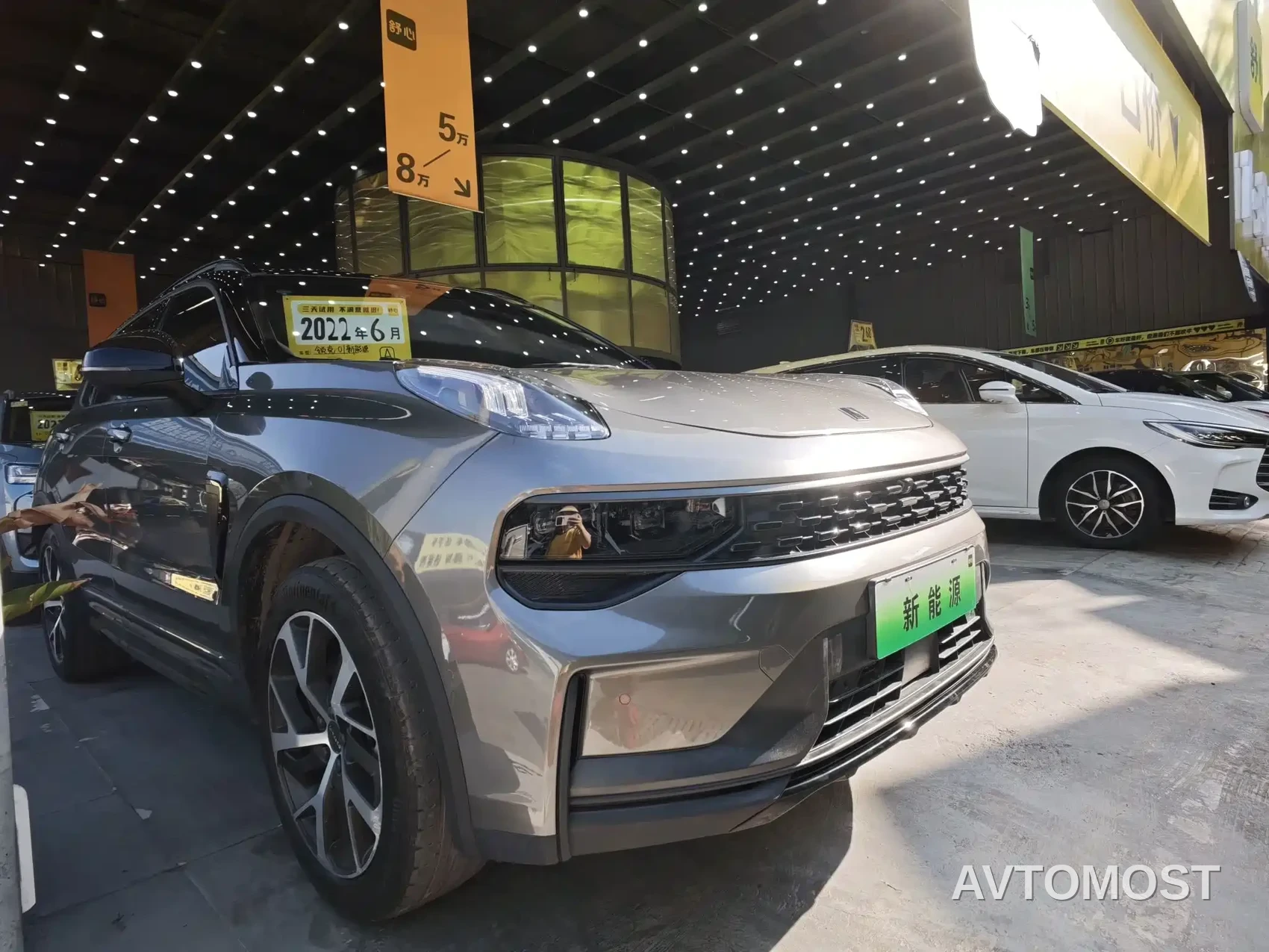 Lynk & Co 01 EM-P 2022 1.5TD PHEV Plus — фото 2