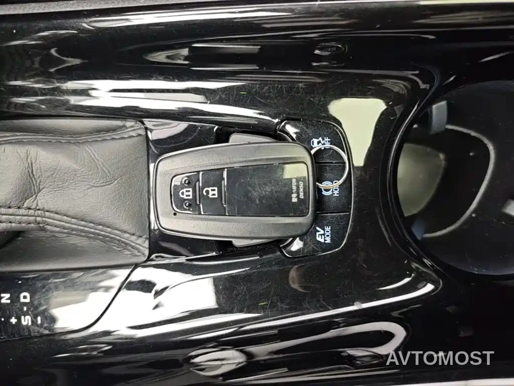 Toyota C-HR 2021 Dual Engine 2.0L E-CVT Luxury Edition — фото 5