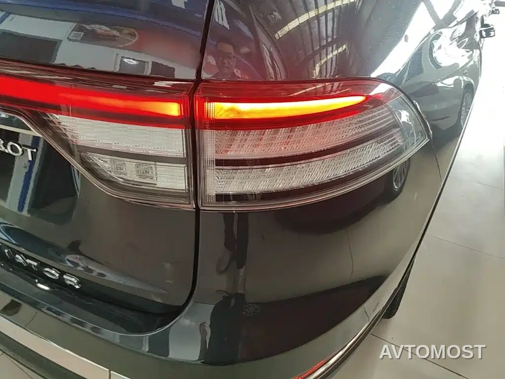 Lincoln Aviator 2022 3.0T V6 AWD Executive Edition — фото 5