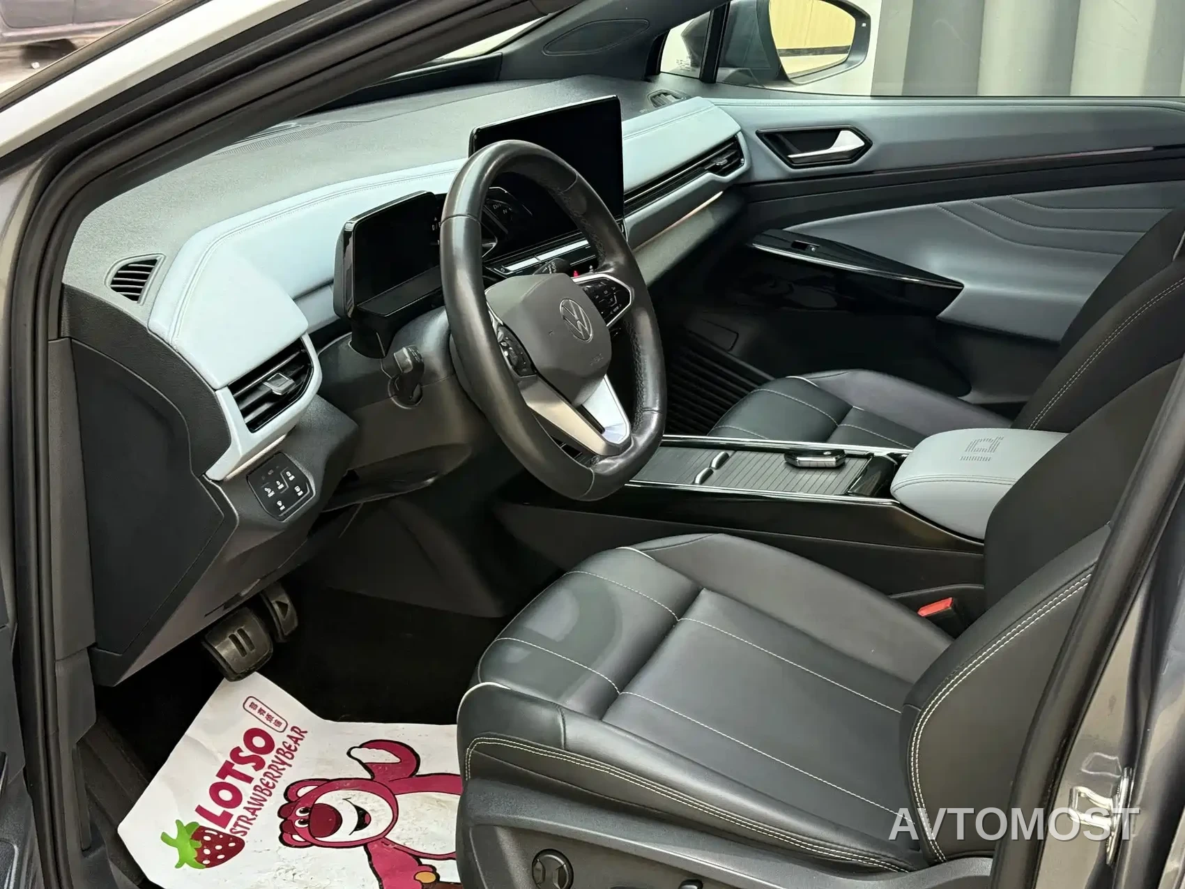 Volkswagen ID.4 X 2022 Intelligent Pure Edition — фото 4