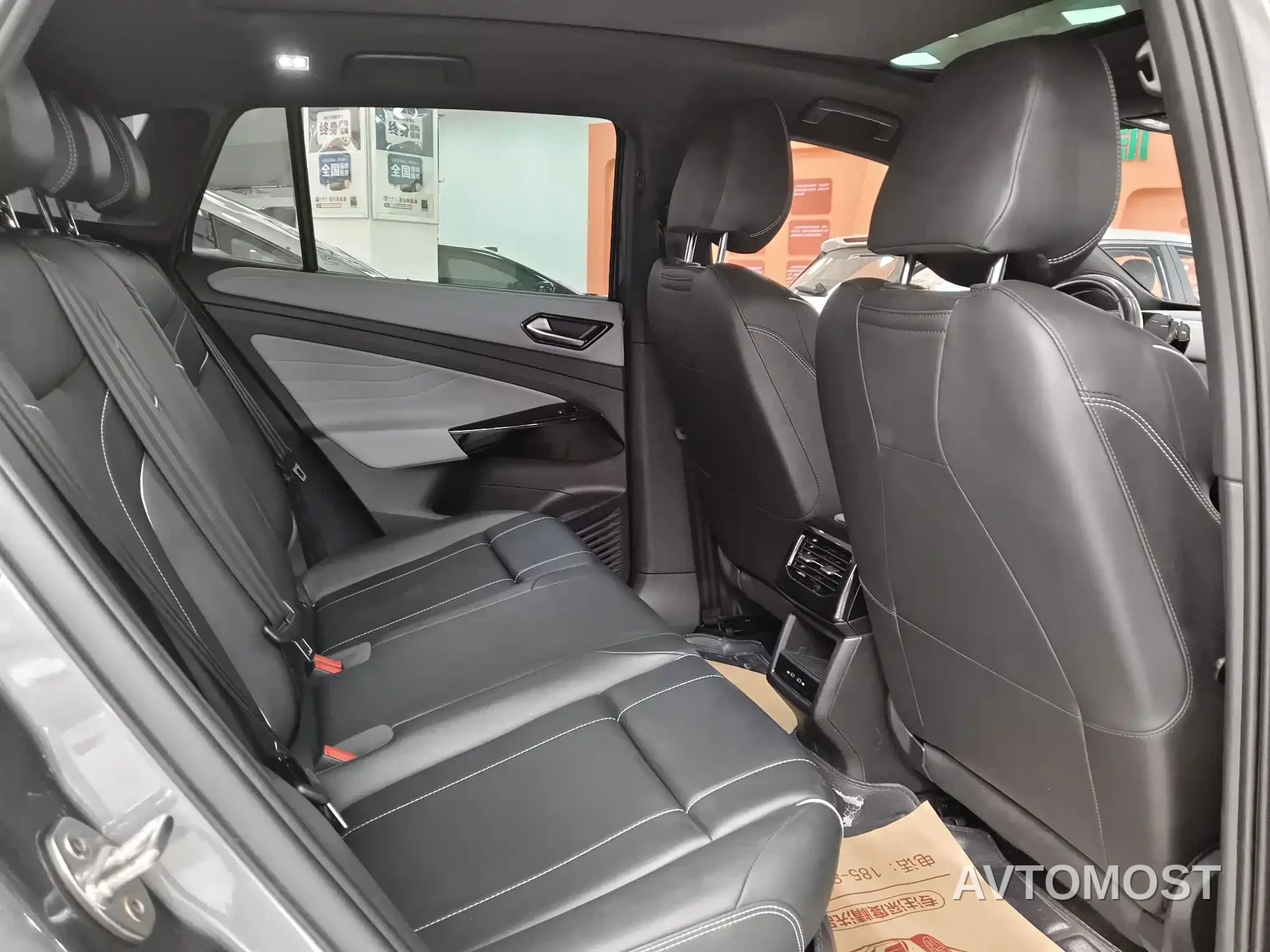 Volkswagen ID.4 X 2022 Intelligent Pure Edition — фото 7