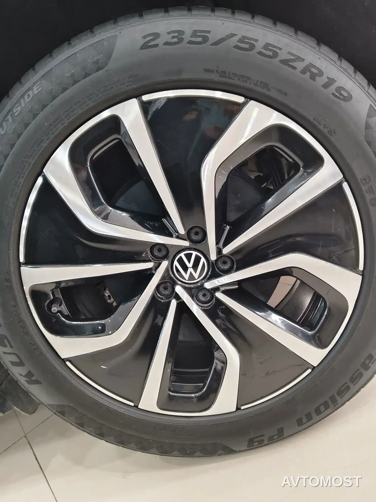 Volkswagen ID.4 X 2022 Intelligent Pure Edition — фото 12