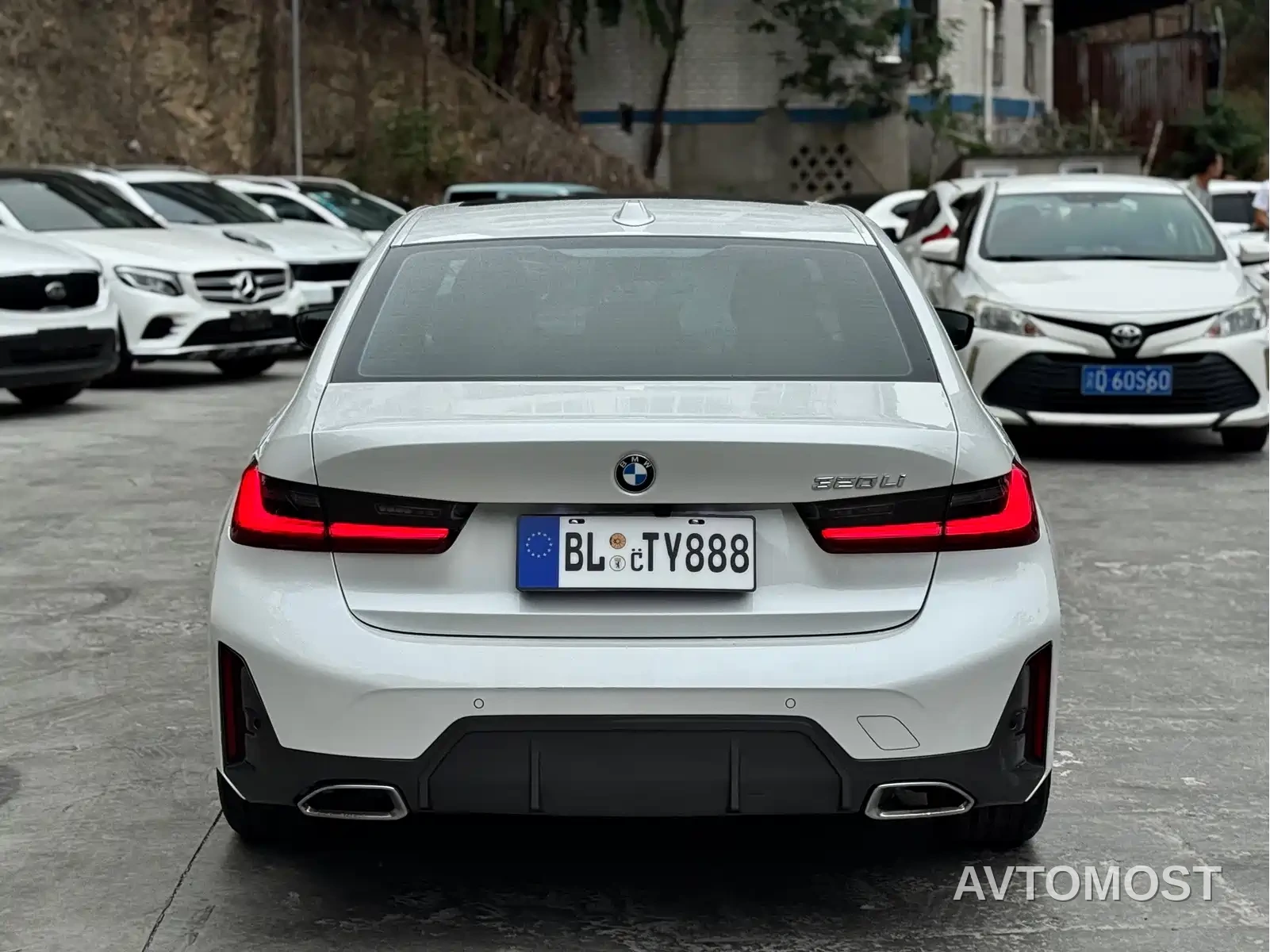 BMW 3 Series 2023 320Li M Sport Package — фото 13