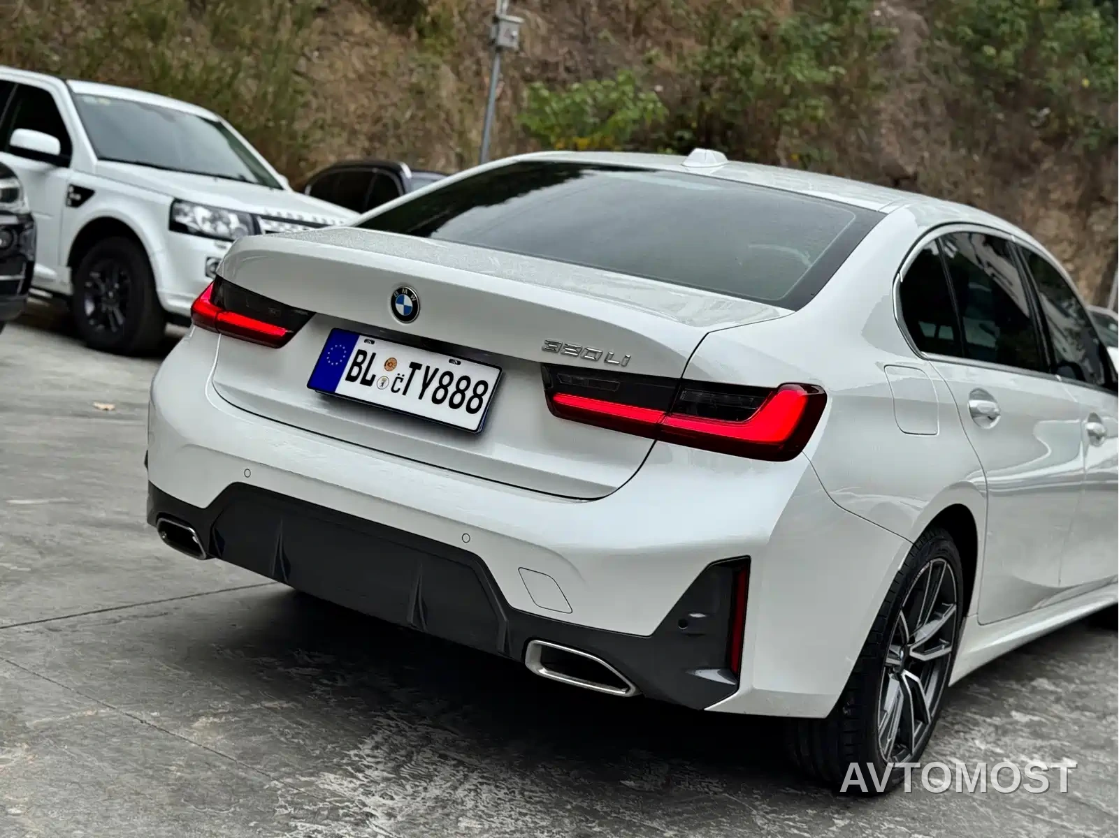 BMW 3 Series 2023 320Li M Sport Package — фото 15