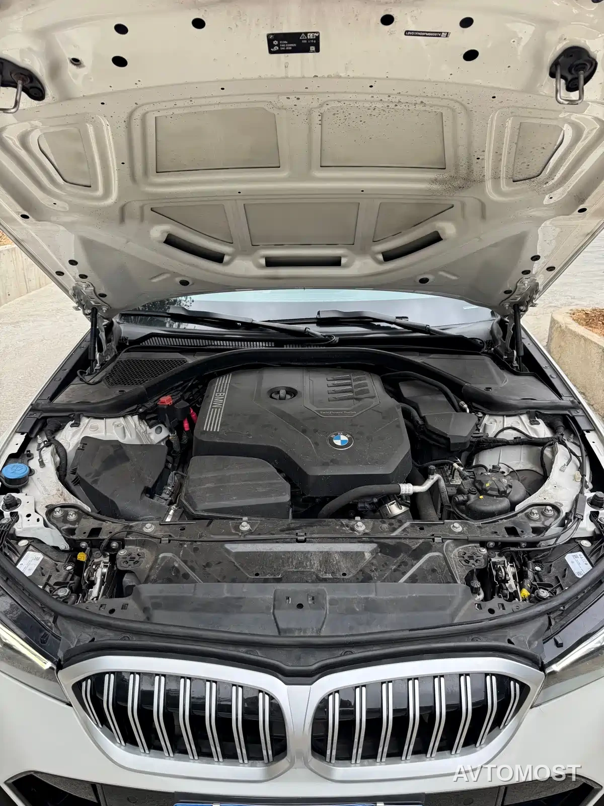 BMW 3 Series 2023 320Li M Sport Package — фото 38