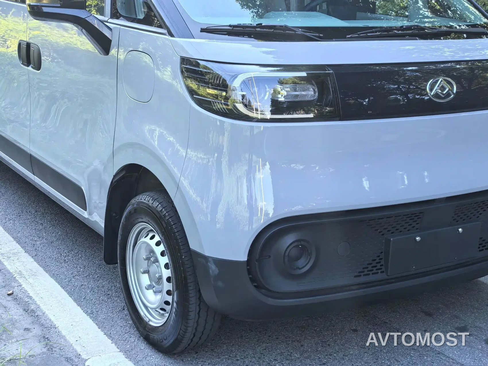 SAIC Maxus Dana V1L 2026 Low Roof Multi-function Version (62kWh) — фото 14