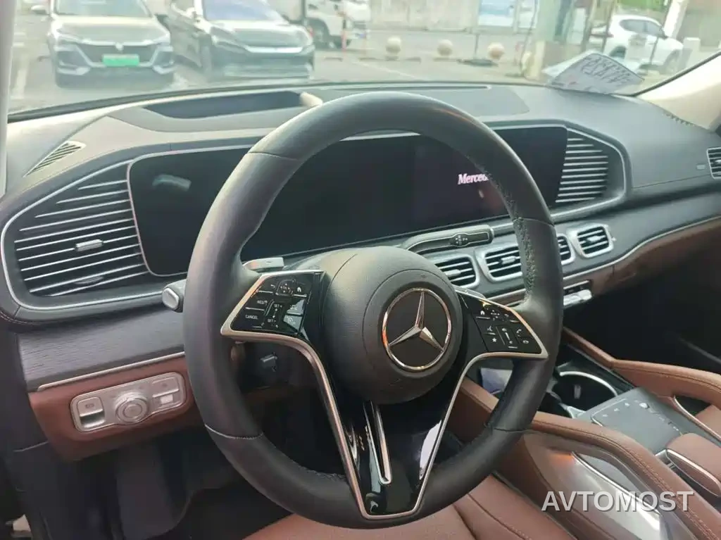 Mercedes-Benz GLE 2024 GLE 450 4MATIC Luxury — фото 6