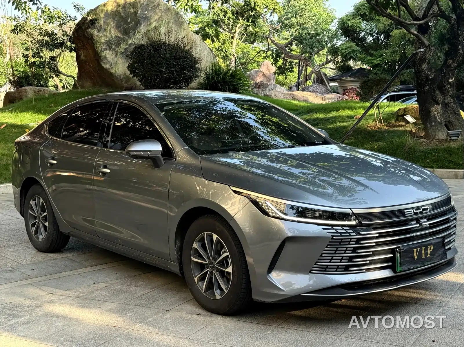BYD Destroyer 05 2023 Champion Edition DM-i 55KM Luxury — фото 3