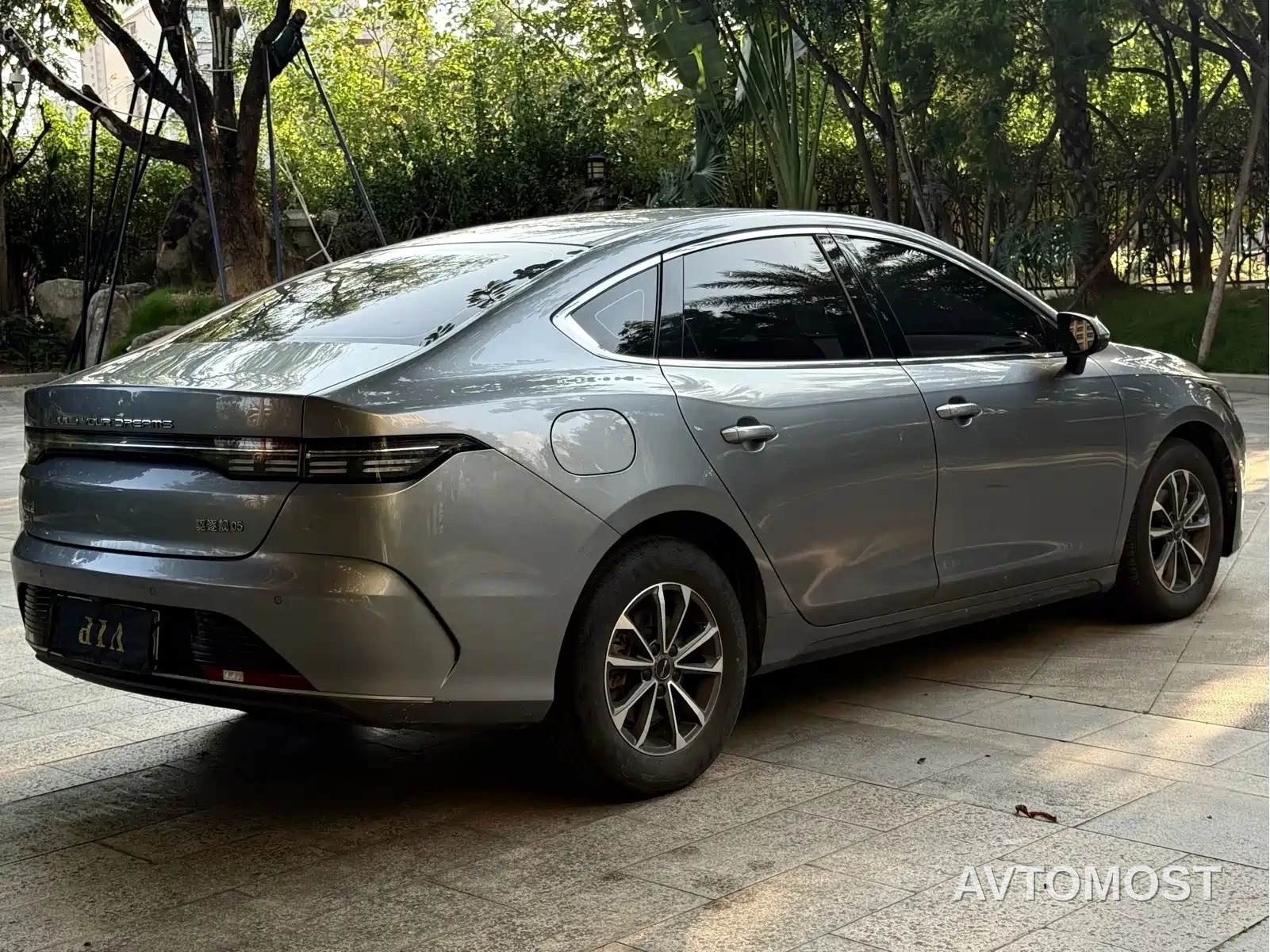 BYD Destroyer 05 2023 Champion Edition DM-i 55KM Luxury — фото 5