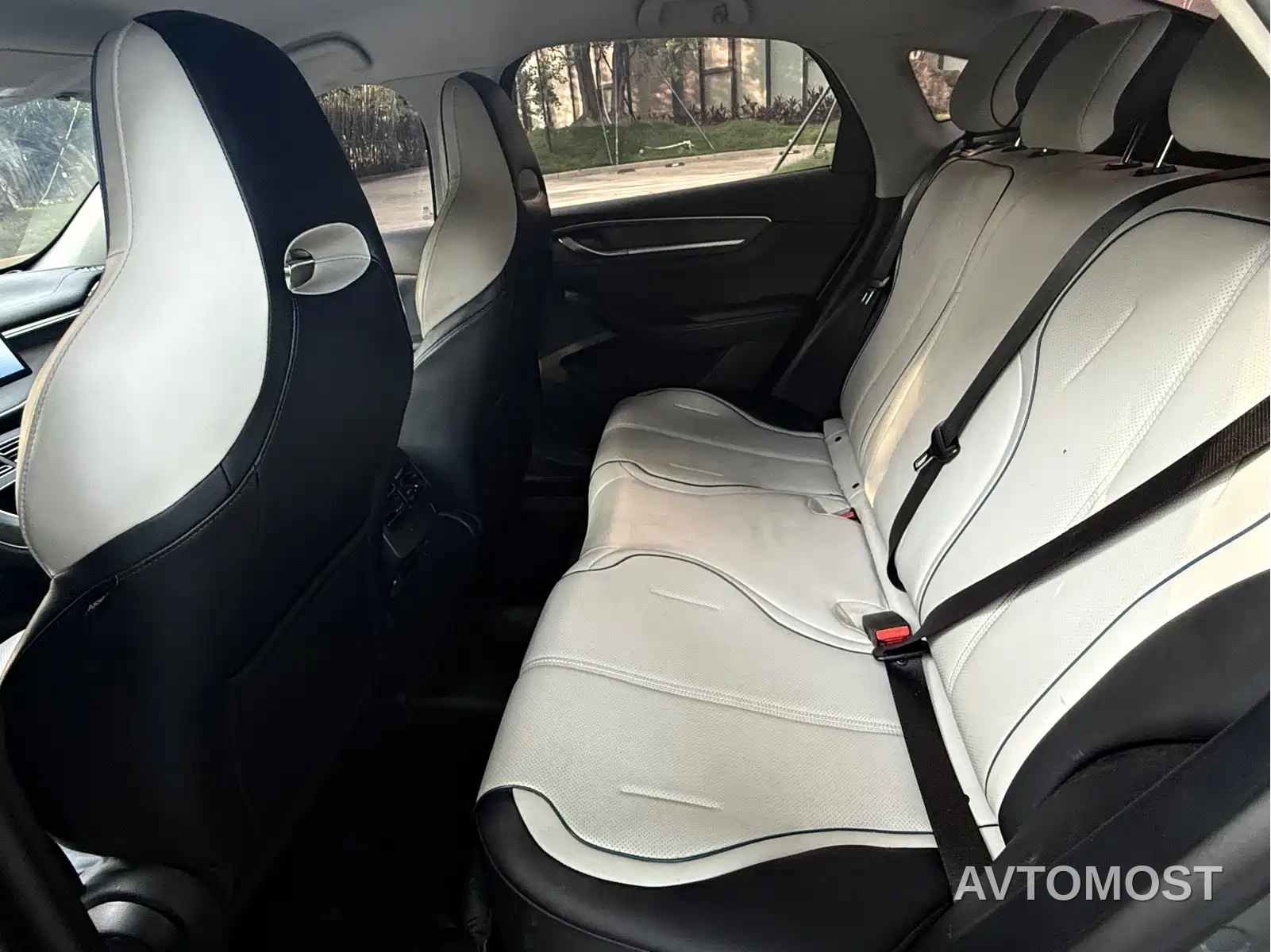 BYD Destroyer 05 2023 Champion Edition DM-i 55KM Luxury — фото 9